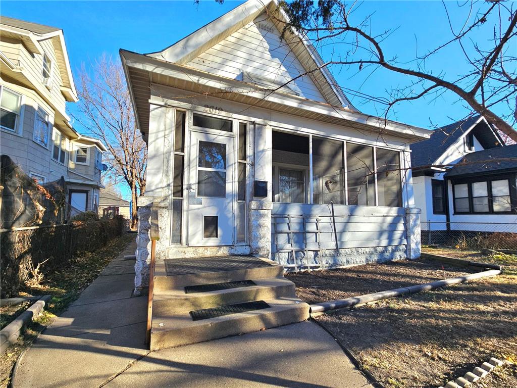 2619 Cedar Avenue S Minneapolis MN 55407 6824628 image2