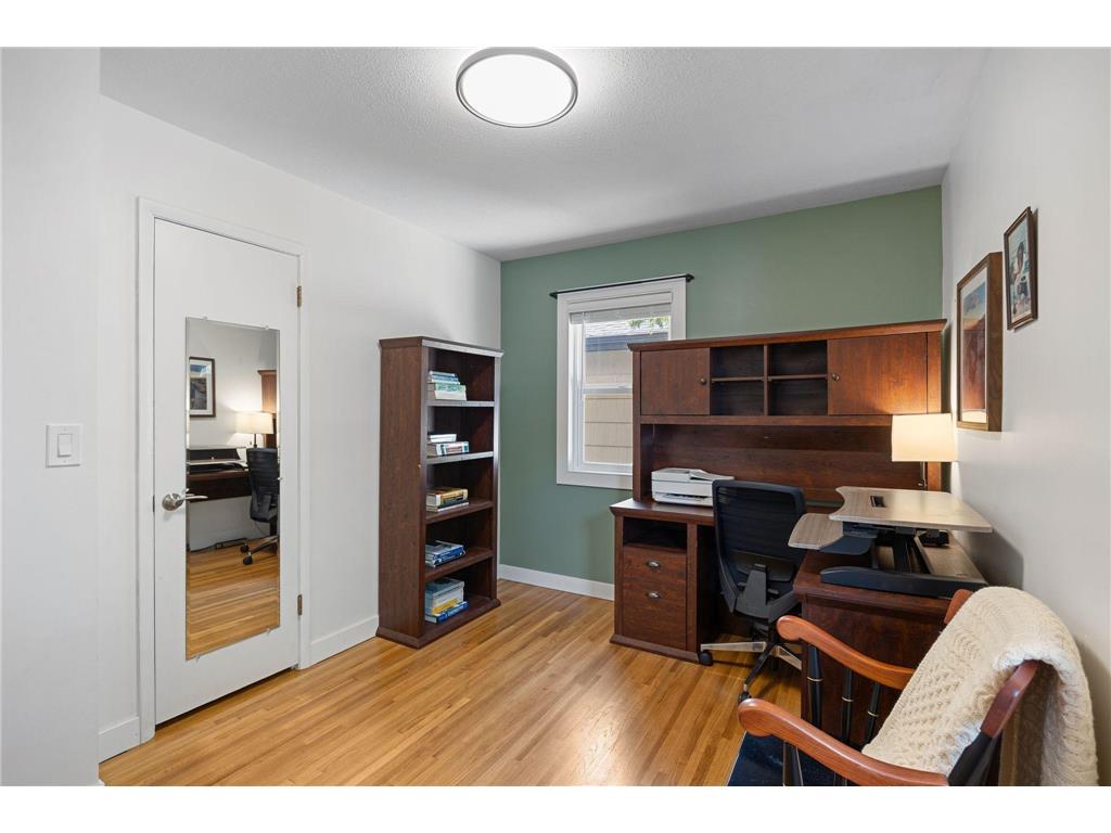 2619 Herschel Street Roseville MN 55113 7070309 image19