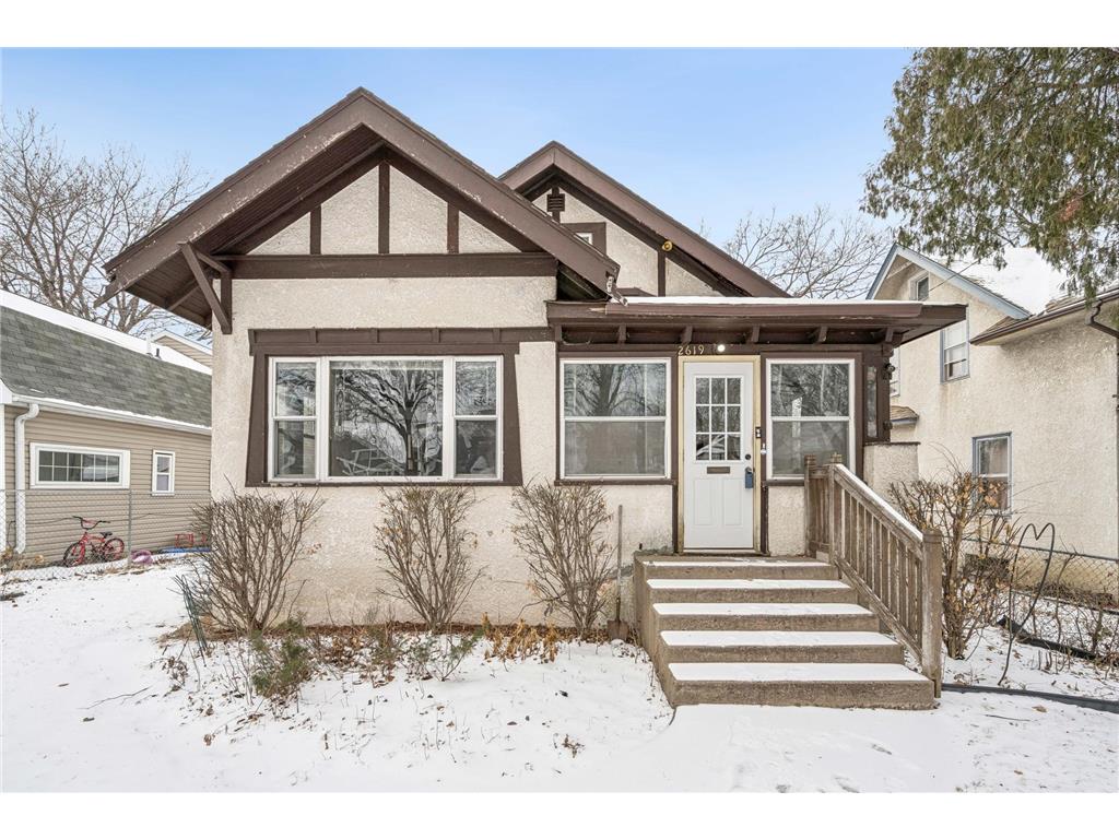 2619 Irving Avenue N Minneapolis MN 55411 6650770 image1