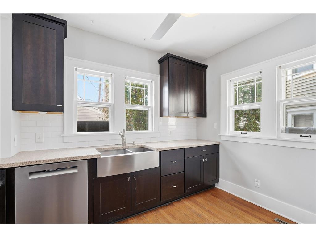 2620 Aldrich Avenue S Minneapolis MN 55408 7001141 image1