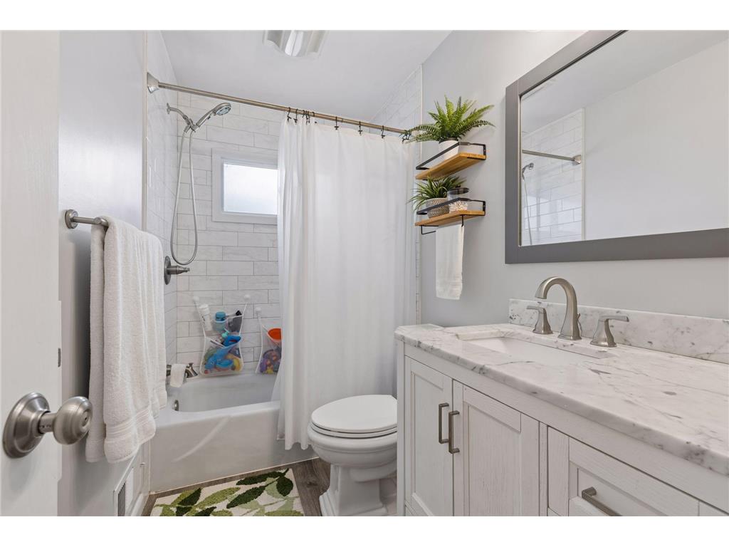 2620 Cedar Avenue White Bear Lake MN 55110 7087987 image21