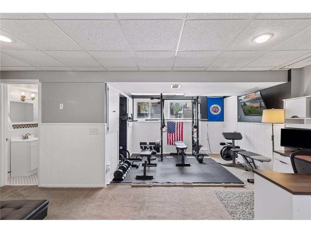 2620 Cedar Avenue White Bear Lake MN 55110 7087987 image23