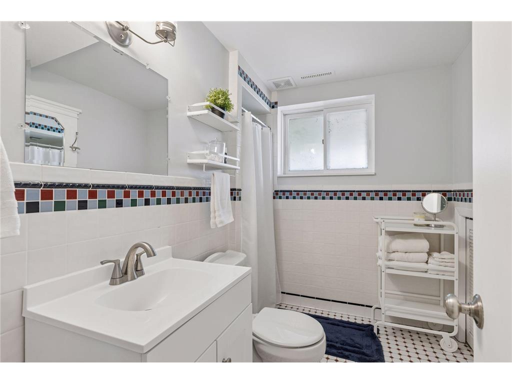 2620 Cedar Avenue White Bear Lake MN 55110 7087987 image32