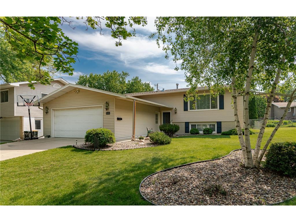 2620 E River Road NE Rochester MN 55906 6736169 image1