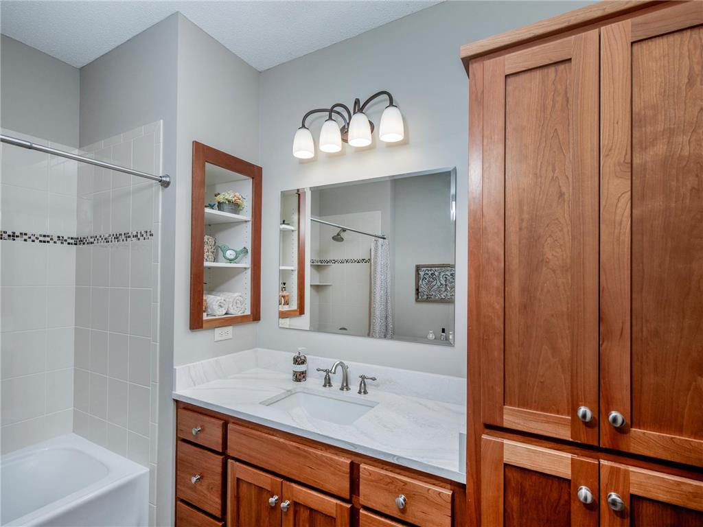 2621 Cardinal Court North Saint Paul MN 55109 7112718 image18