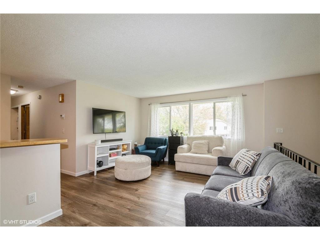 2622 Brookdale Lane N Brooklyn Park MN 55444 6718017 image1