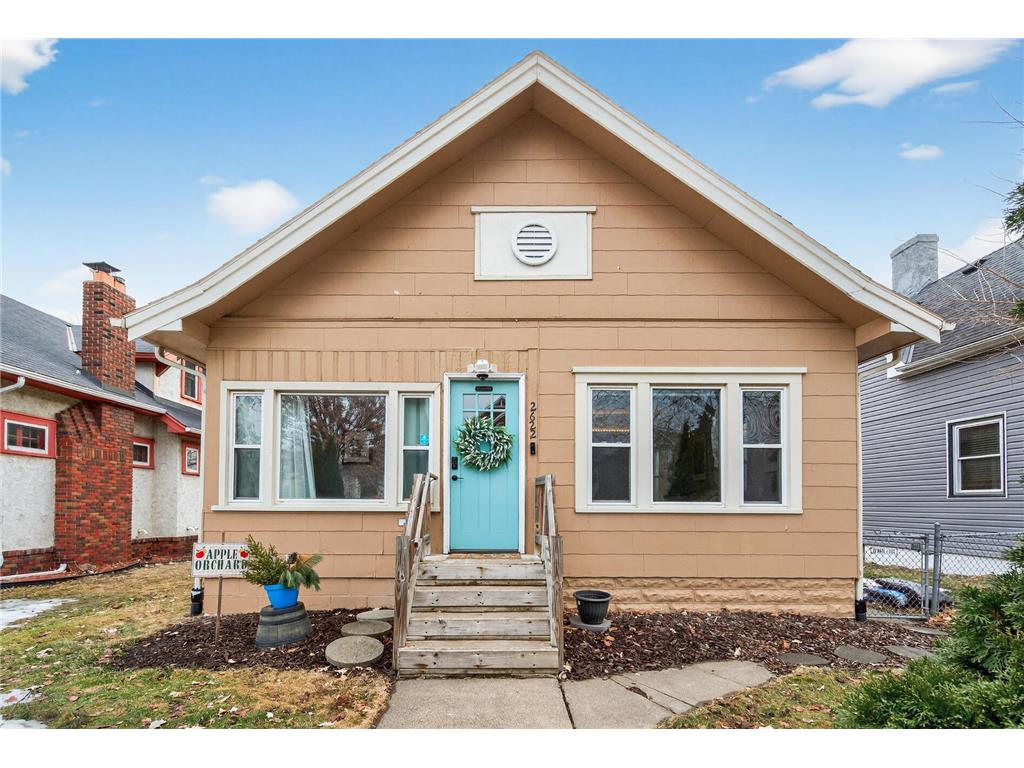 2622 Newton Avenue N Minneapolis MN 55411 7018970 image1
