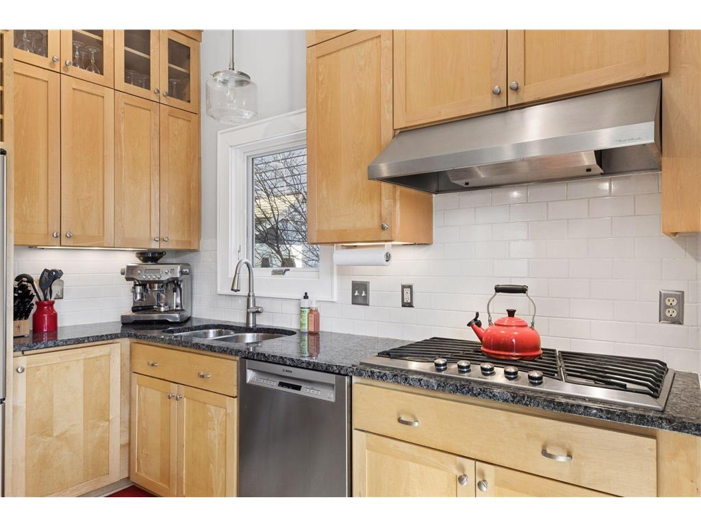 2623 Irving Avenue S Minneapolis MN 55408 7038132 image25