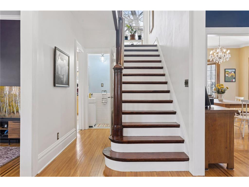 2623 Irving Avenue S Minneapolis MN 55408 7038132 image28