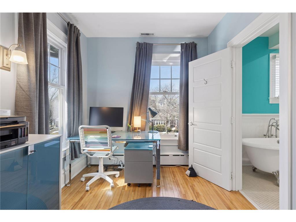 2623 Irving Avenue S Minneapolis MN 55408 7038132 image37