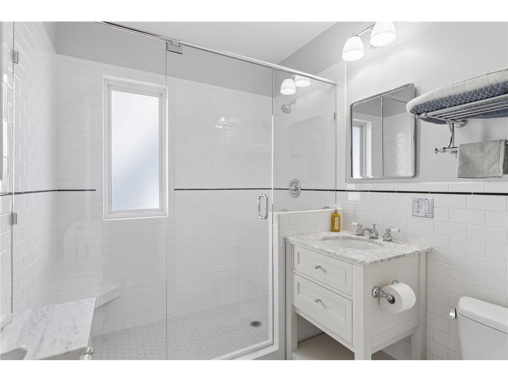 2623 Irving Avenue S Minneapolis MN 55408 7038132 image47