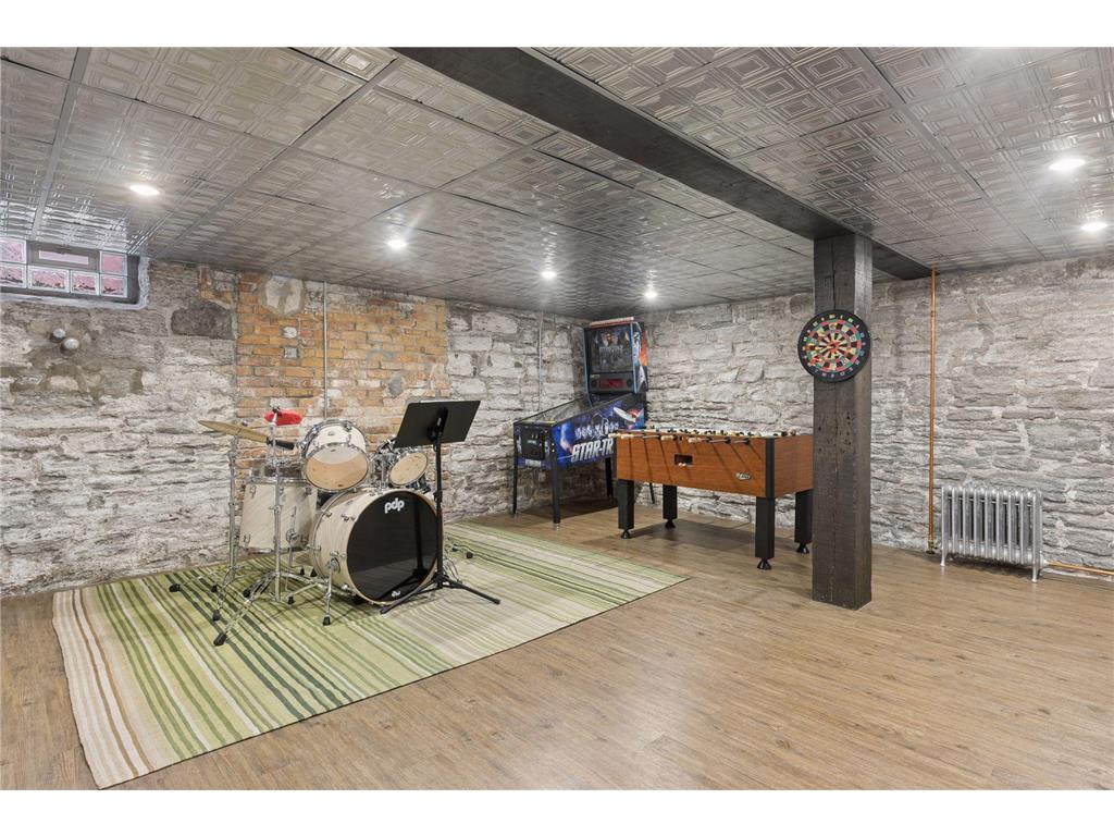 2623 Irving Avenue S Minneapolis MN 55408 7038132 image59