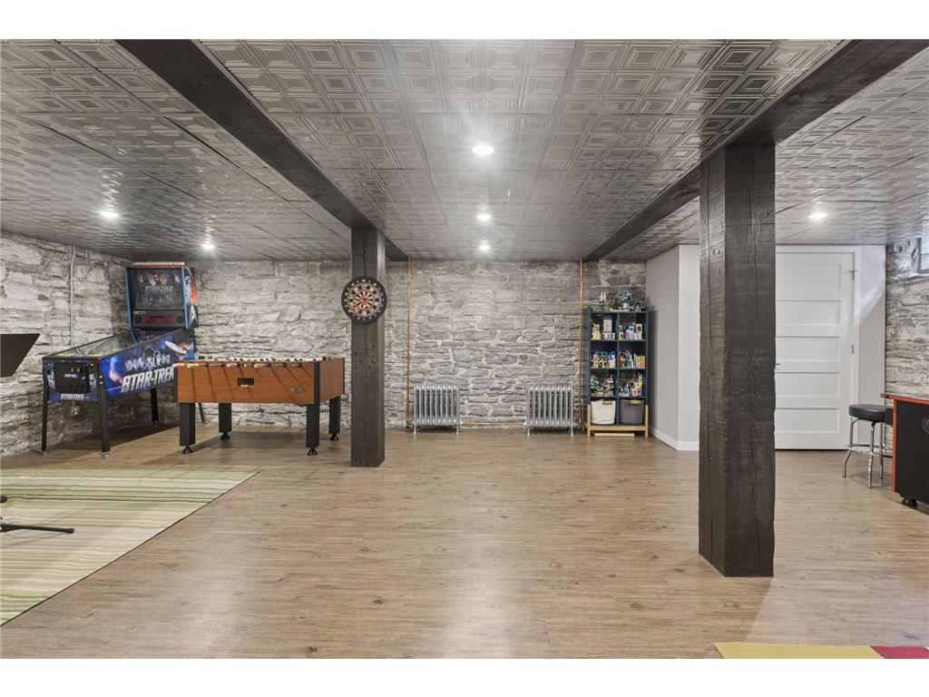 2623 Irving Avenue S Minneapolis MN 55408 7038132 image62