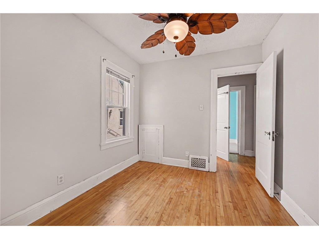 2623 Mckinley Street NE Minneapolis MN 55418 7100788 image17