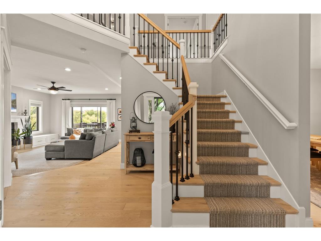 2624 Lakeview Drive Shakopee MN 55379 6789013 image1