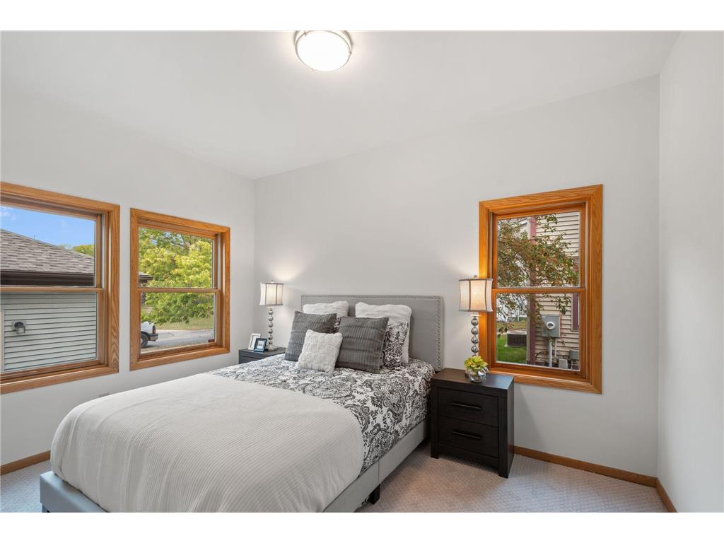 2624 Portland Avenue Minneapolis MN 55407 7016956 image12