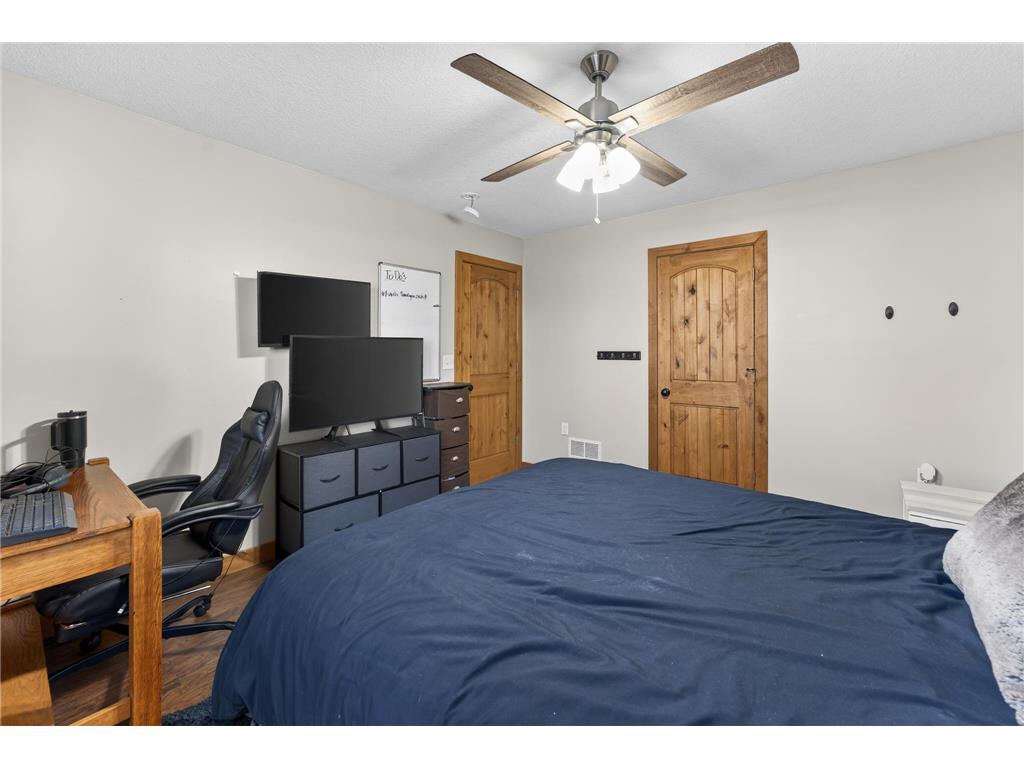 26255 Saint Croix Pine City MN 55063 7037779 image26