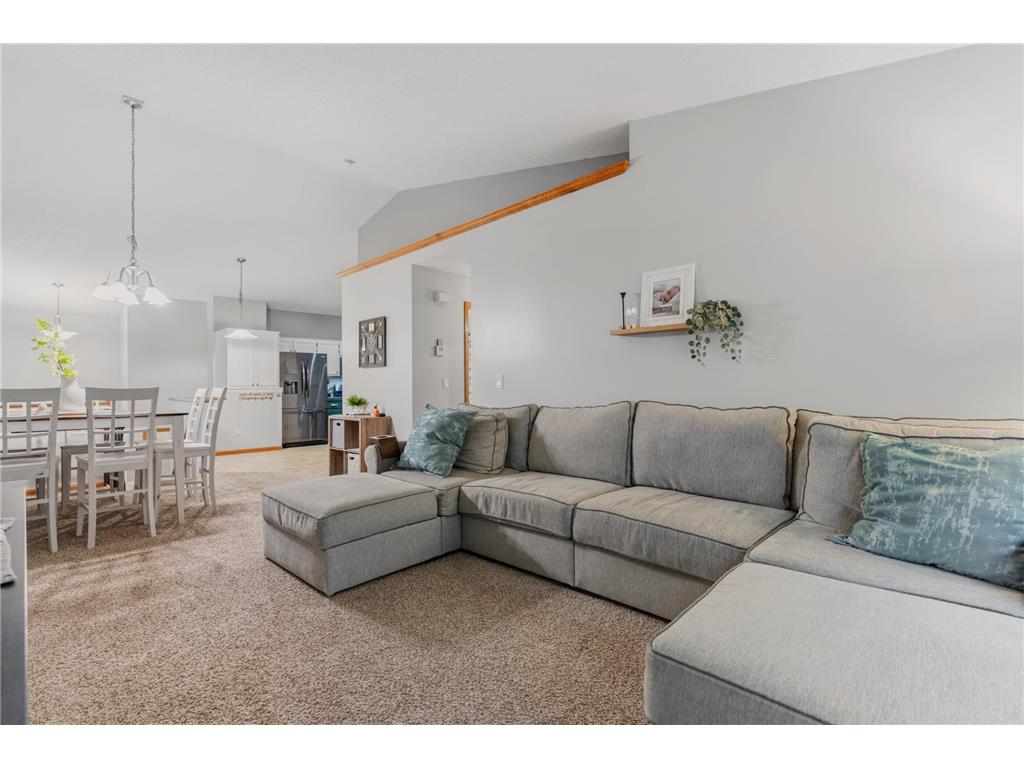 26256 2nd Street W Zimmerman MN 55398 7075288 image10