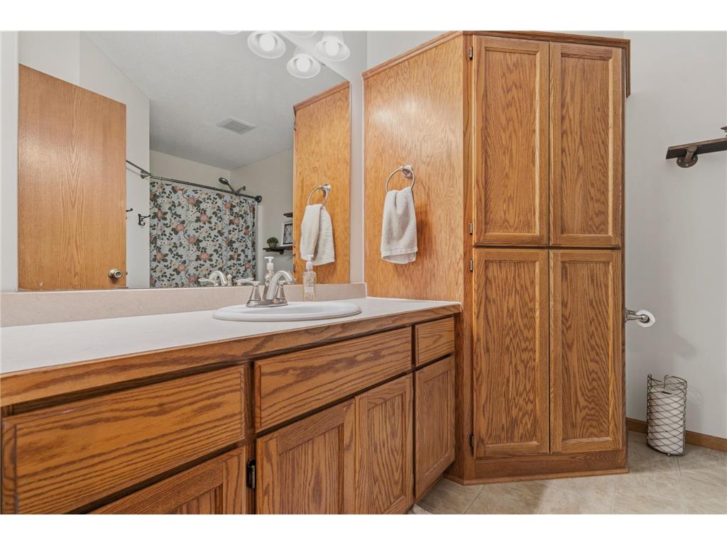 26256 2nd Street W Zimmerman MN 55398 7075288 image15
