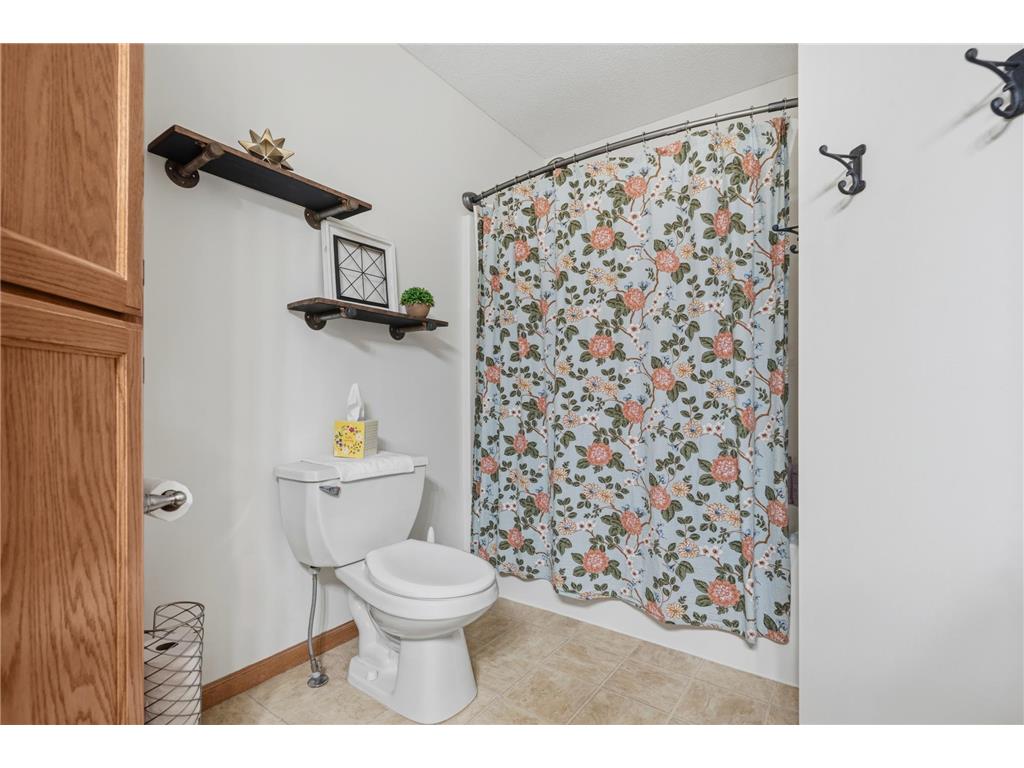 26256 2nd Street W Zimmerman MN 55398 7075288 image16