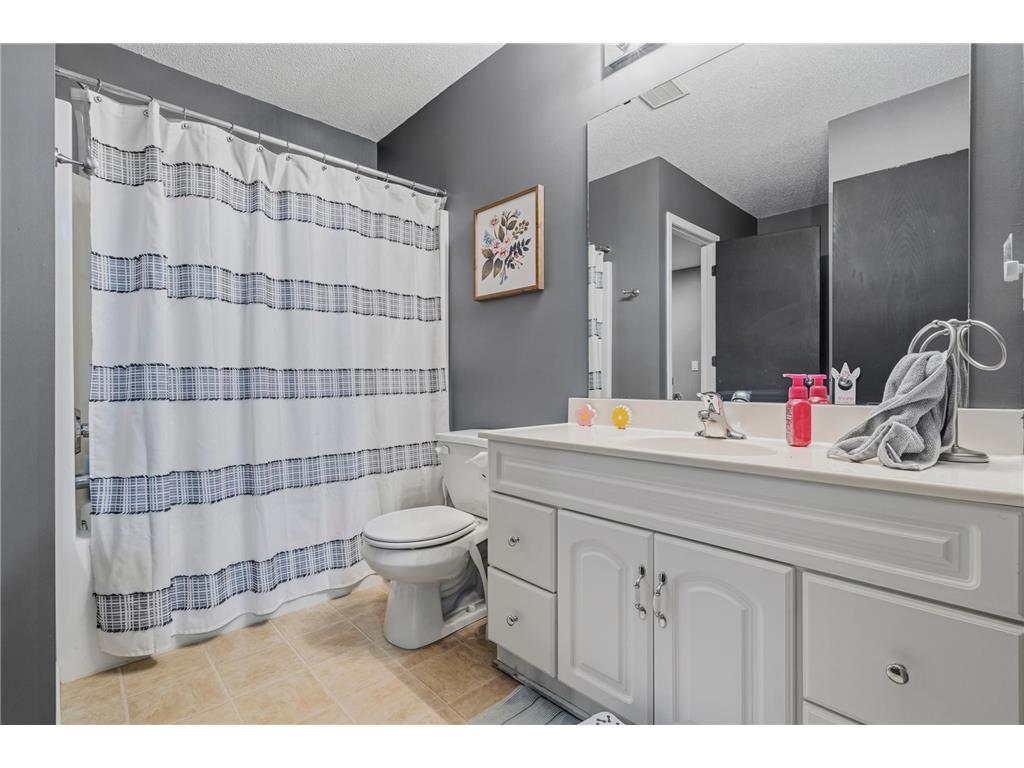 26256 2nd Street W Zimmerman MN 55398 7075288 image21