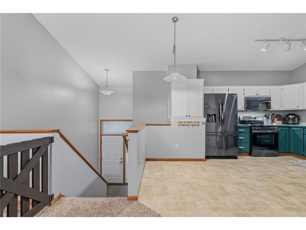 26256 2nd Street W Zimmerman MN 55398 7075288 image5