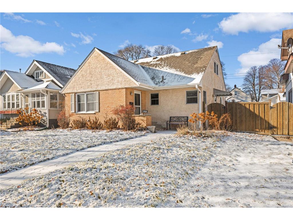2626 Cleveland Street NE Minneapolis MN 55418 6684981 image1