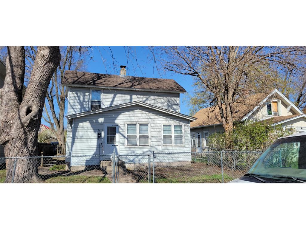 2626 Howard Street NE Minneapolis MN 55418 6366416 image1
