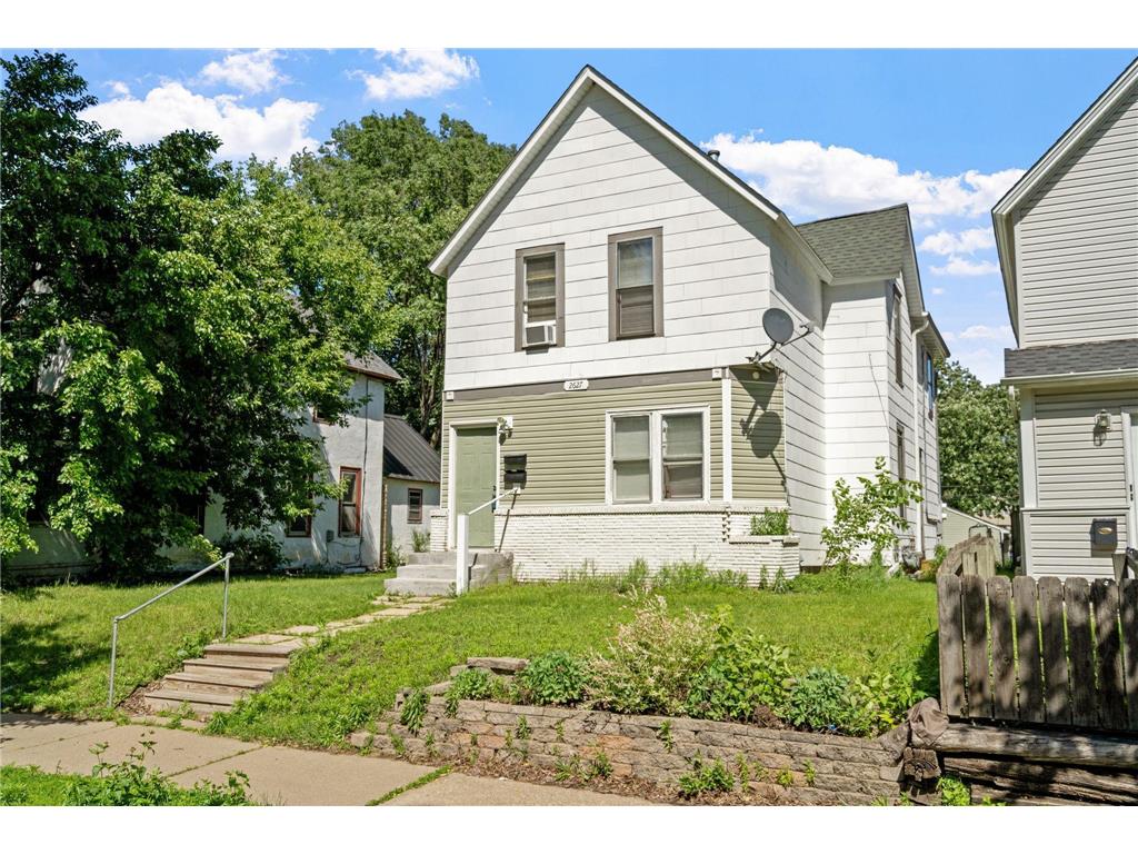 2627 Quincy Street NE Minneapolis MN 55418 6555192 image1