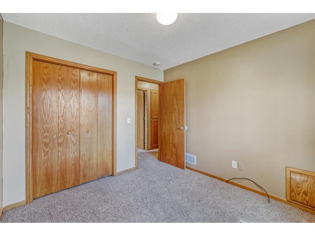 26276 10th Street W Zimmerman MN 55398 7070396 image18