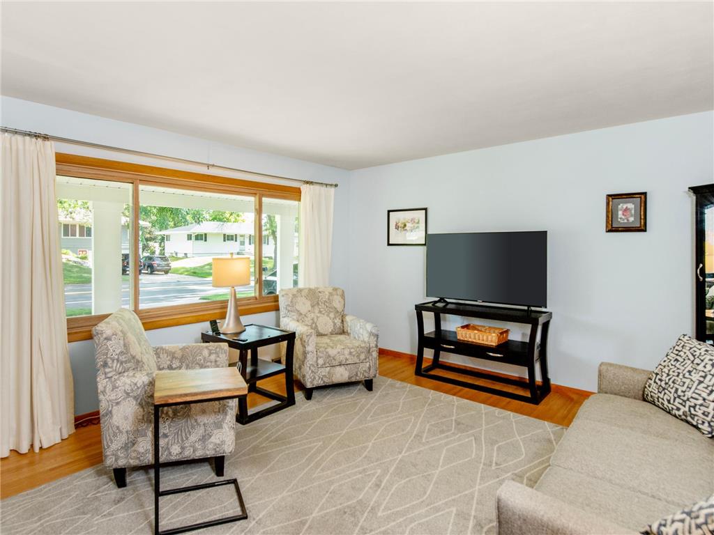 2628 Cedar Avenue White Bear Lake MN 55110 7102141 image12