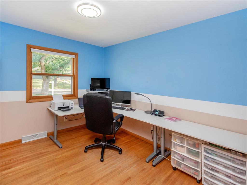 2628 Cedar Avenue White Bear Lake MN 55110 7102141 image20
