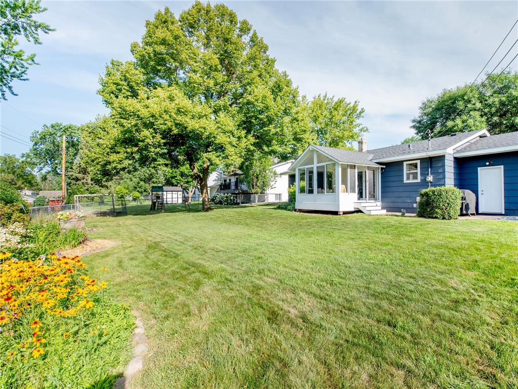 2628 Cedar Avenue White Bear Lake MN 55110 7102141 image36