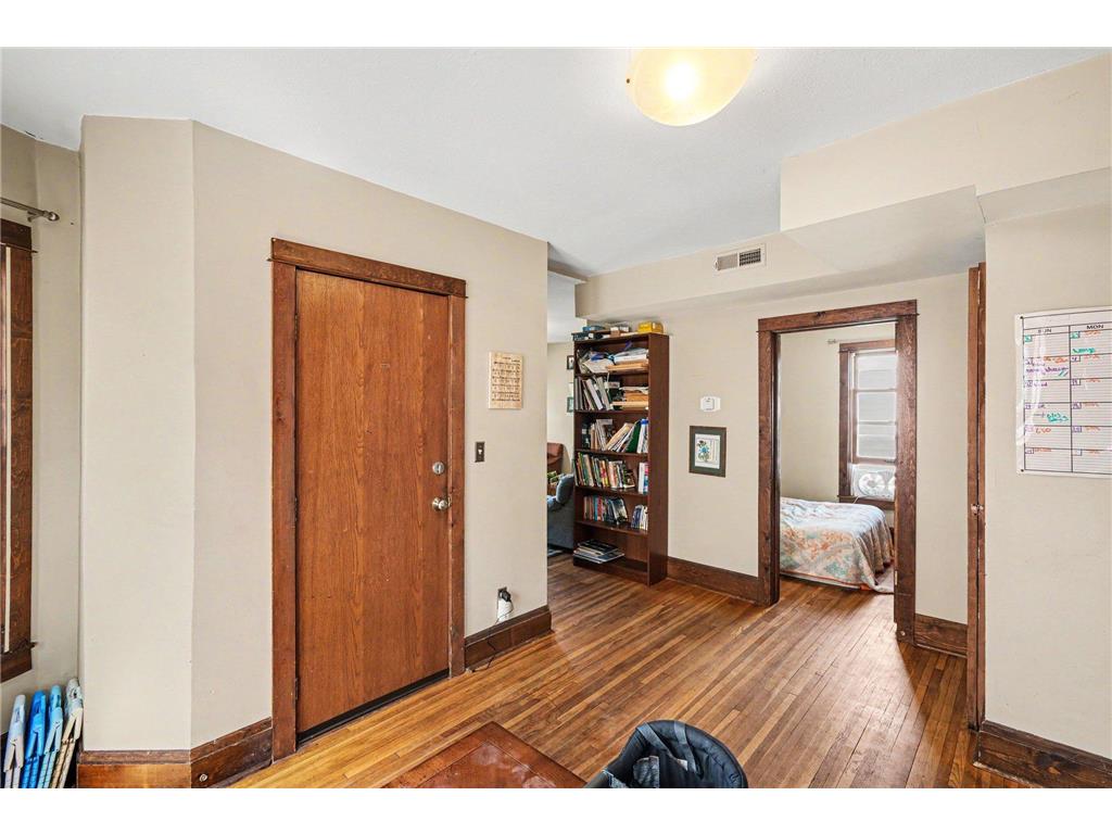 2629 12th Avenue S Minneapolis MN 55407 7043388 image16
