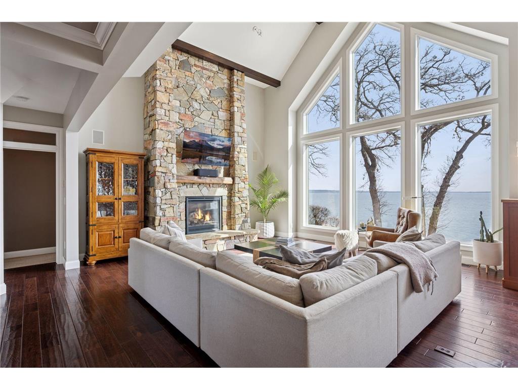 263 Lake Avenue N Spicer MN 56288 - Green 6818037 image16