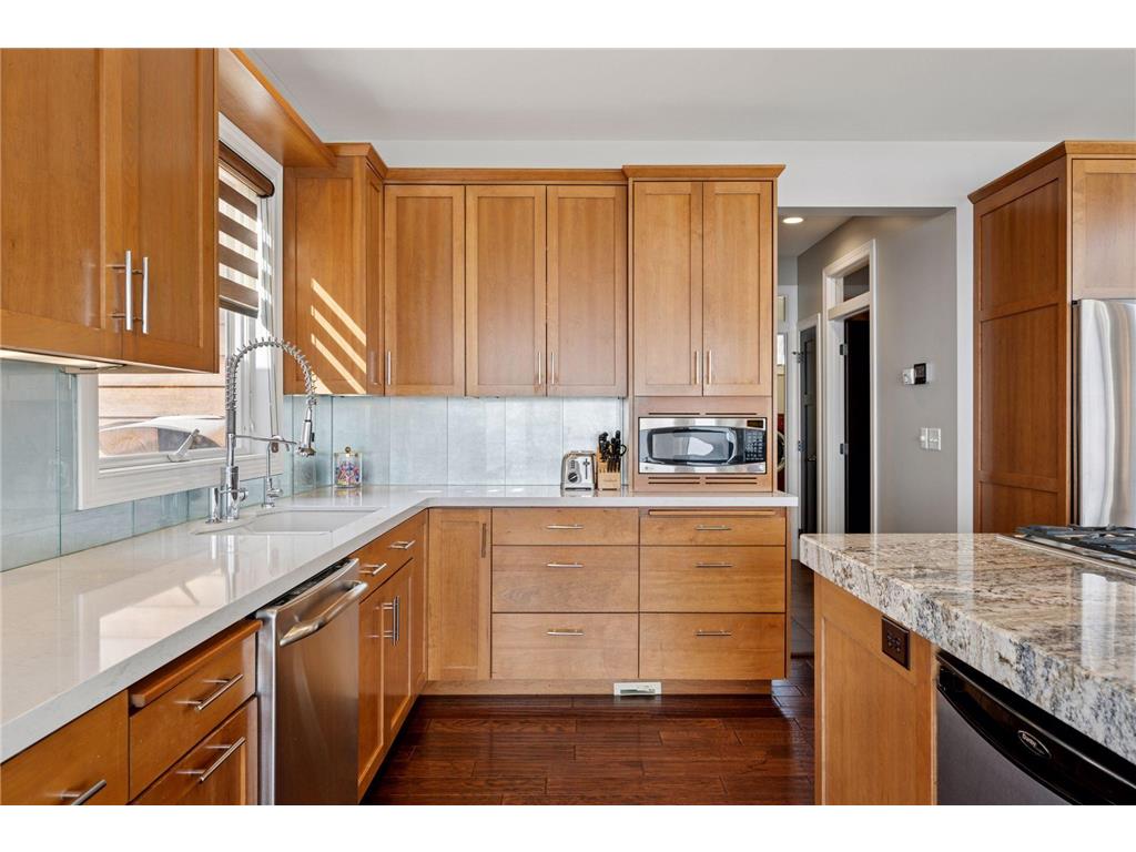 263 Lake Avenue N Spicer MN 56288 - Green 6818037 image20