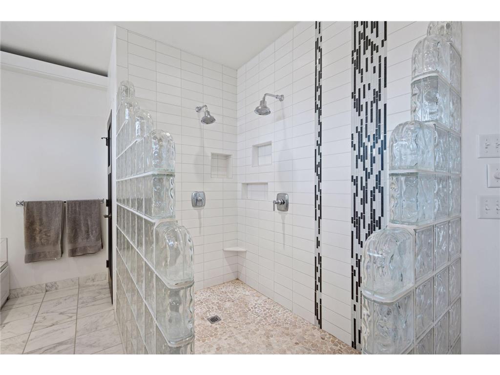 263 Lake Avenue N Spicer MN 56288 - Green 6818037 image27