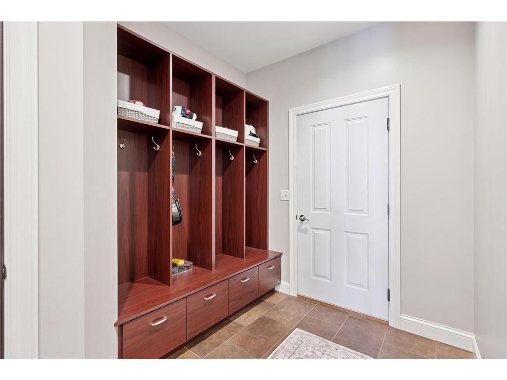 263 Lake Avenue N Spicer MN 56288 - Green 6818037 image28