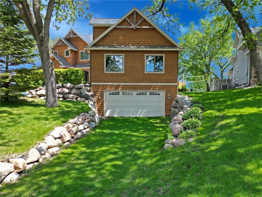 263 Lake Avenue N Spicer MN 56288 - Green 6818037 image3