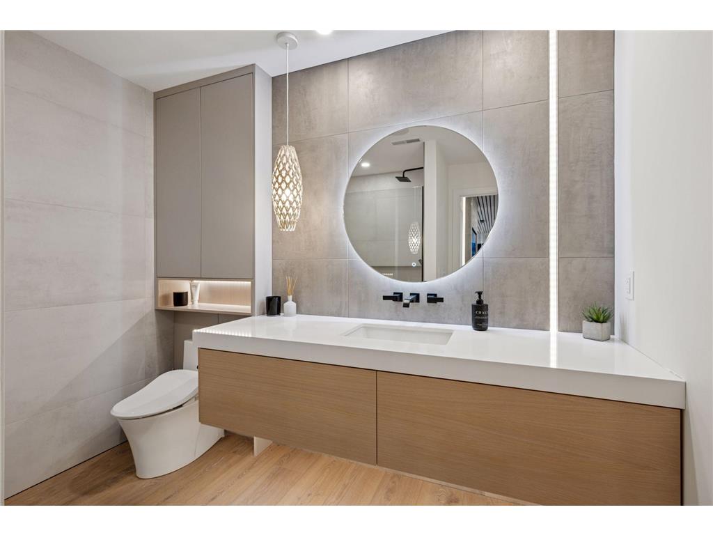 263 Lake Avenue N Spicer MN 56288 - Green 6818037 image47