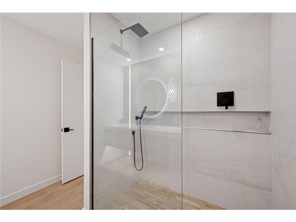 263 Lake Avenue N Spicer MN 56288 - Green 6818037 image48