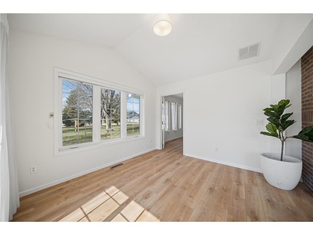 263 Plum Run #1 Le Sueur MN 56058 7052872 image18