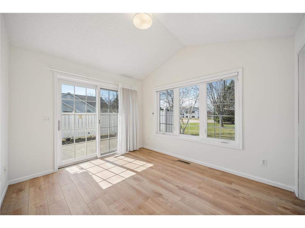 263 Plum Run #1 Le Sueur MN 56058 7052872 image24