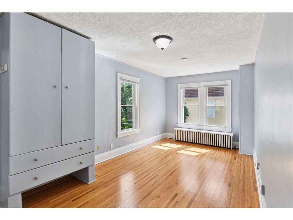 2630 Dupont Avenue N Minneapolis MN 55411 7057623 image17
