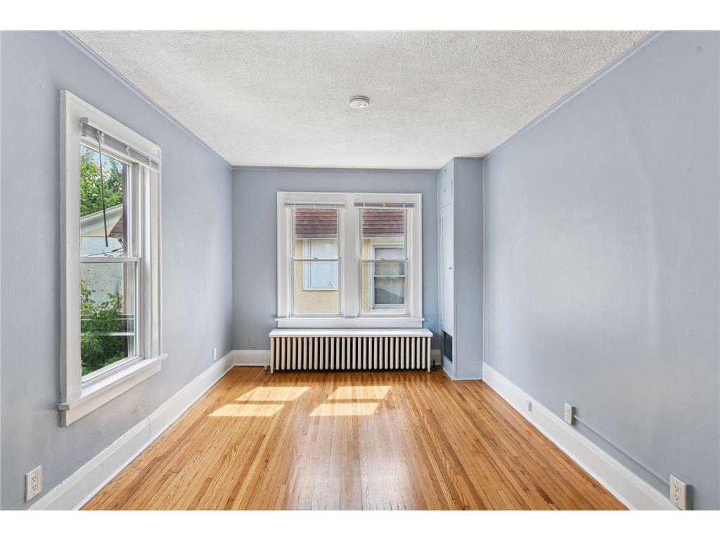 2630 Dupont Avenue N Minneapolis MN 55411 7057623 image18