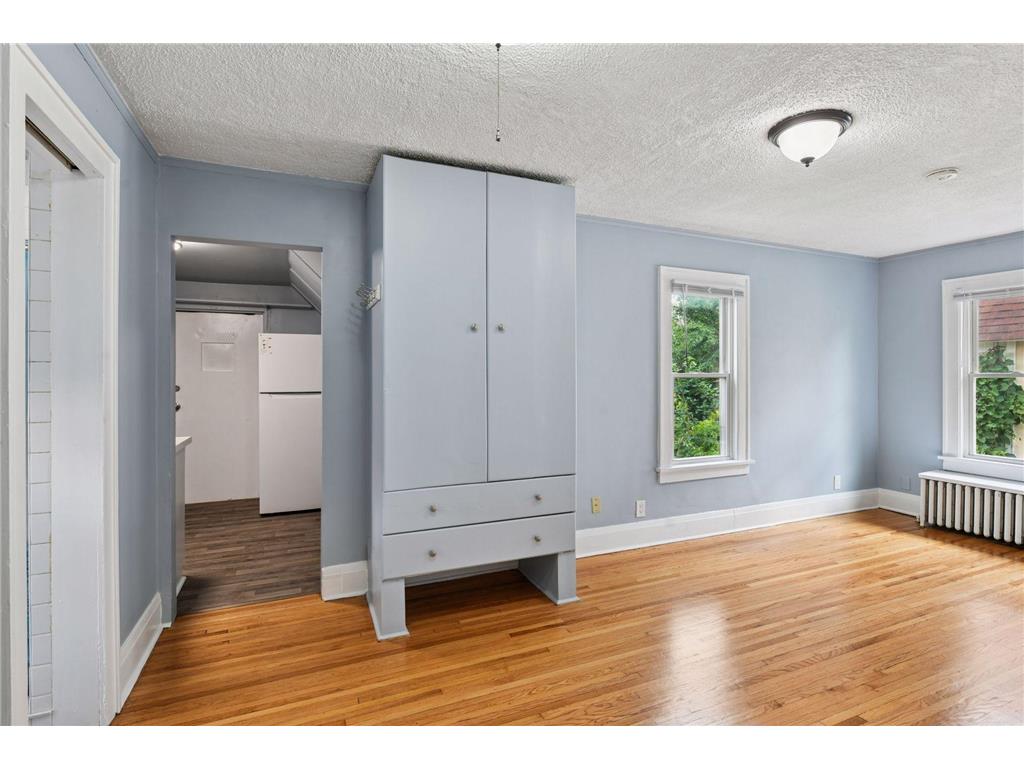 2630 Dupont Avenue N Minneapolis MN 55411 7057623 image19