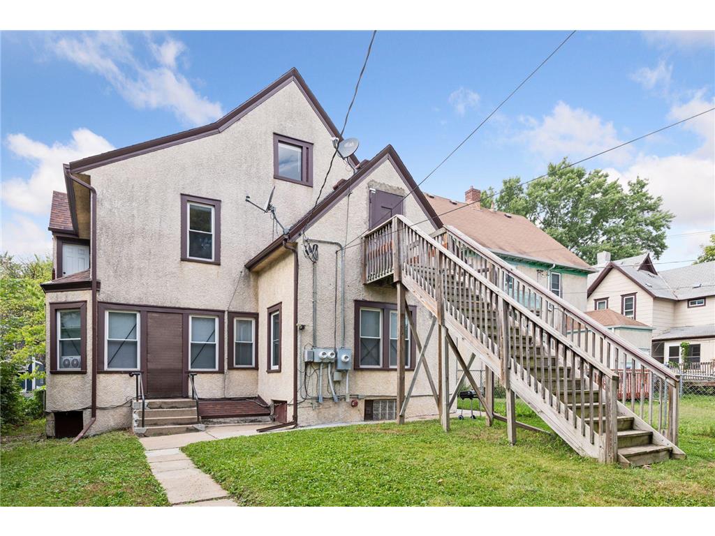 2630 Dupont Avenue N Minneapolis MN 55411 7057623 image29