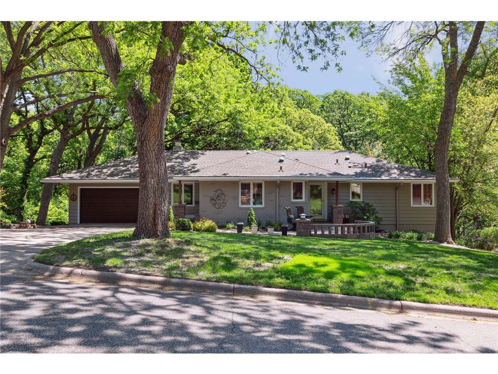 2630 Kyle Avenue N Golden Valley MN 55422 6345125 image1