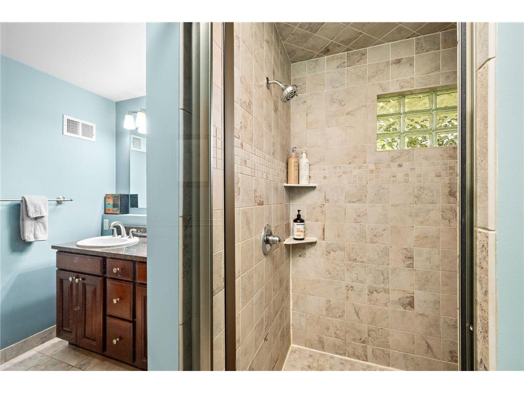 2630 Major Avenue N Golden Valley MN 55422 7113346 image16
