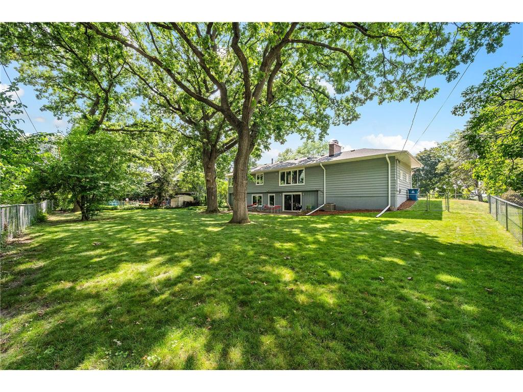 2630 Major Avenue N Golden Valley MN 55422 7113346 image29